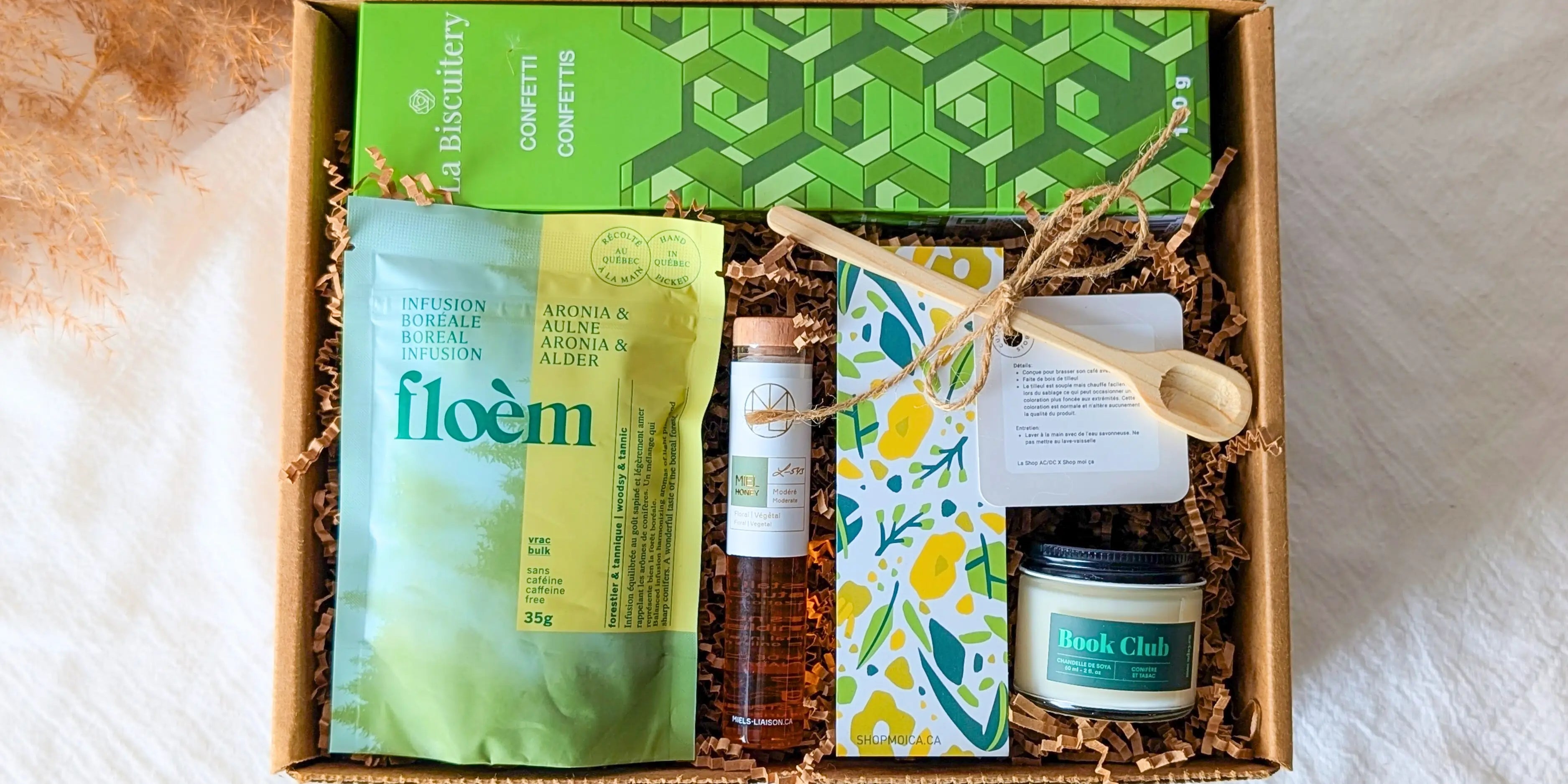 boite cadeau confort chaï produits québécois locaux