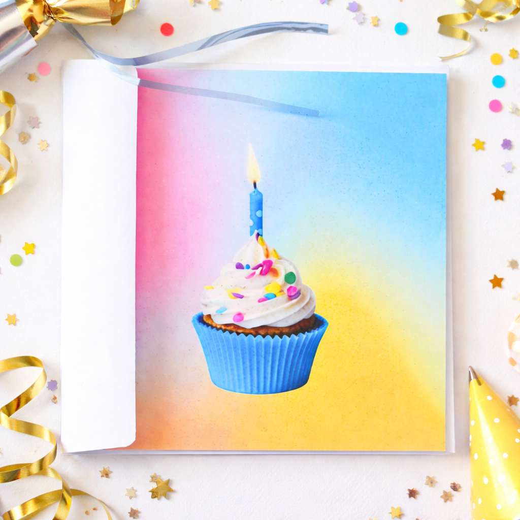 Greeting card - Birthday cup cake