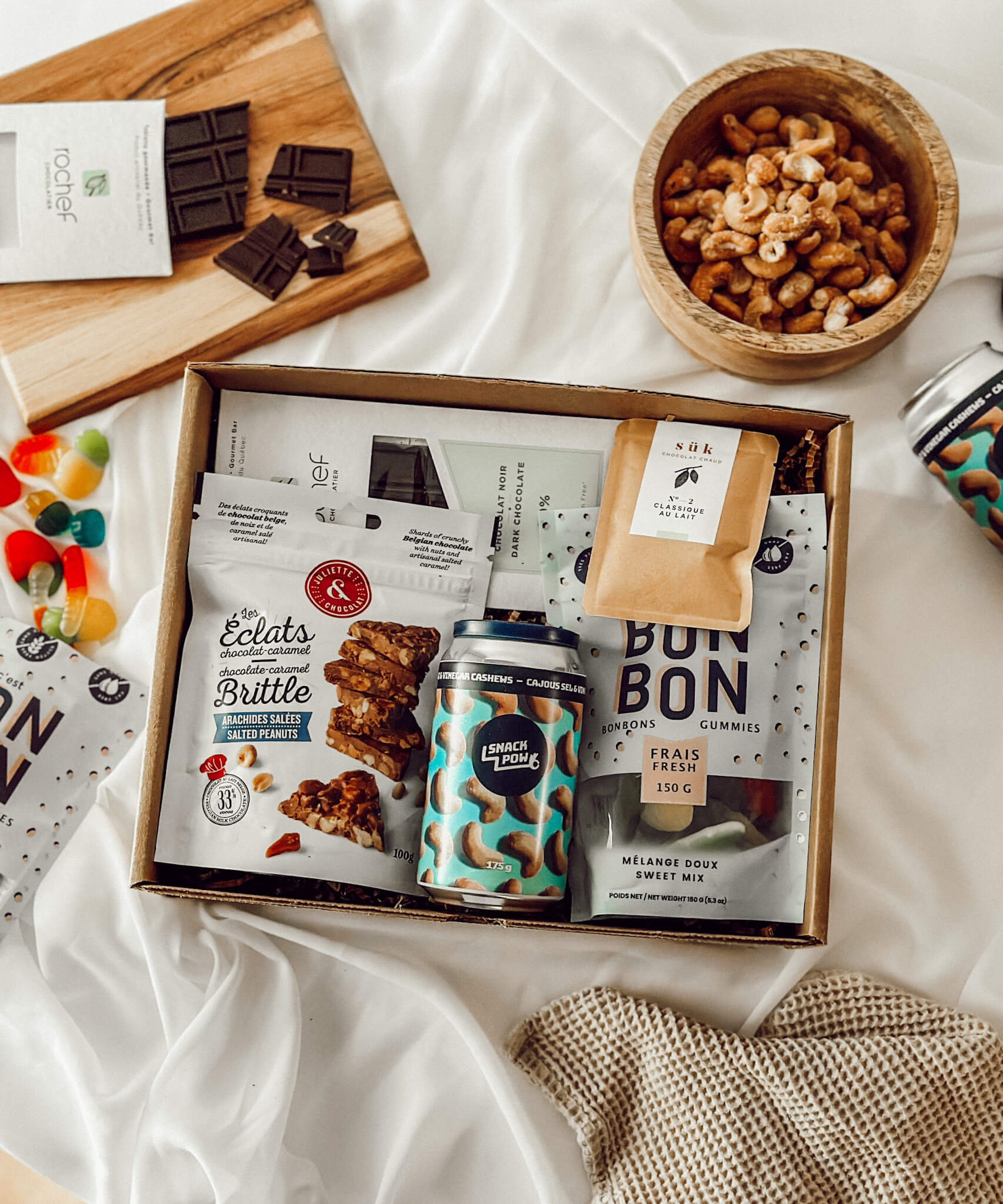 boite cadeau de produits québécois bleus
