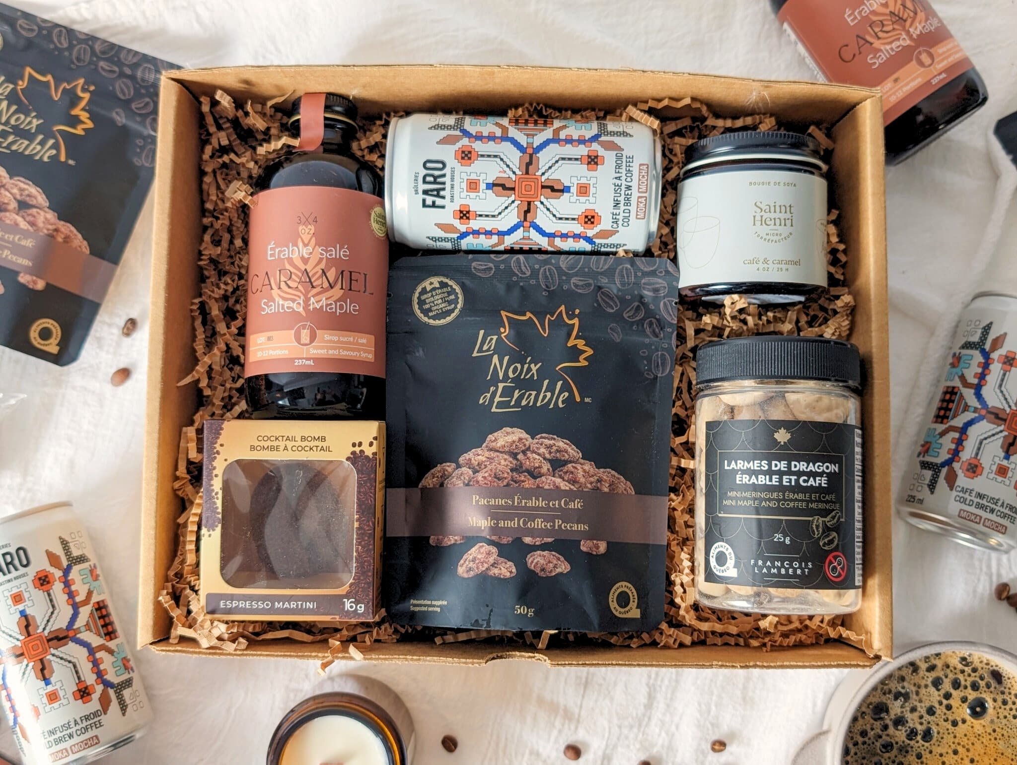 boite avec produits thème café produits locaux