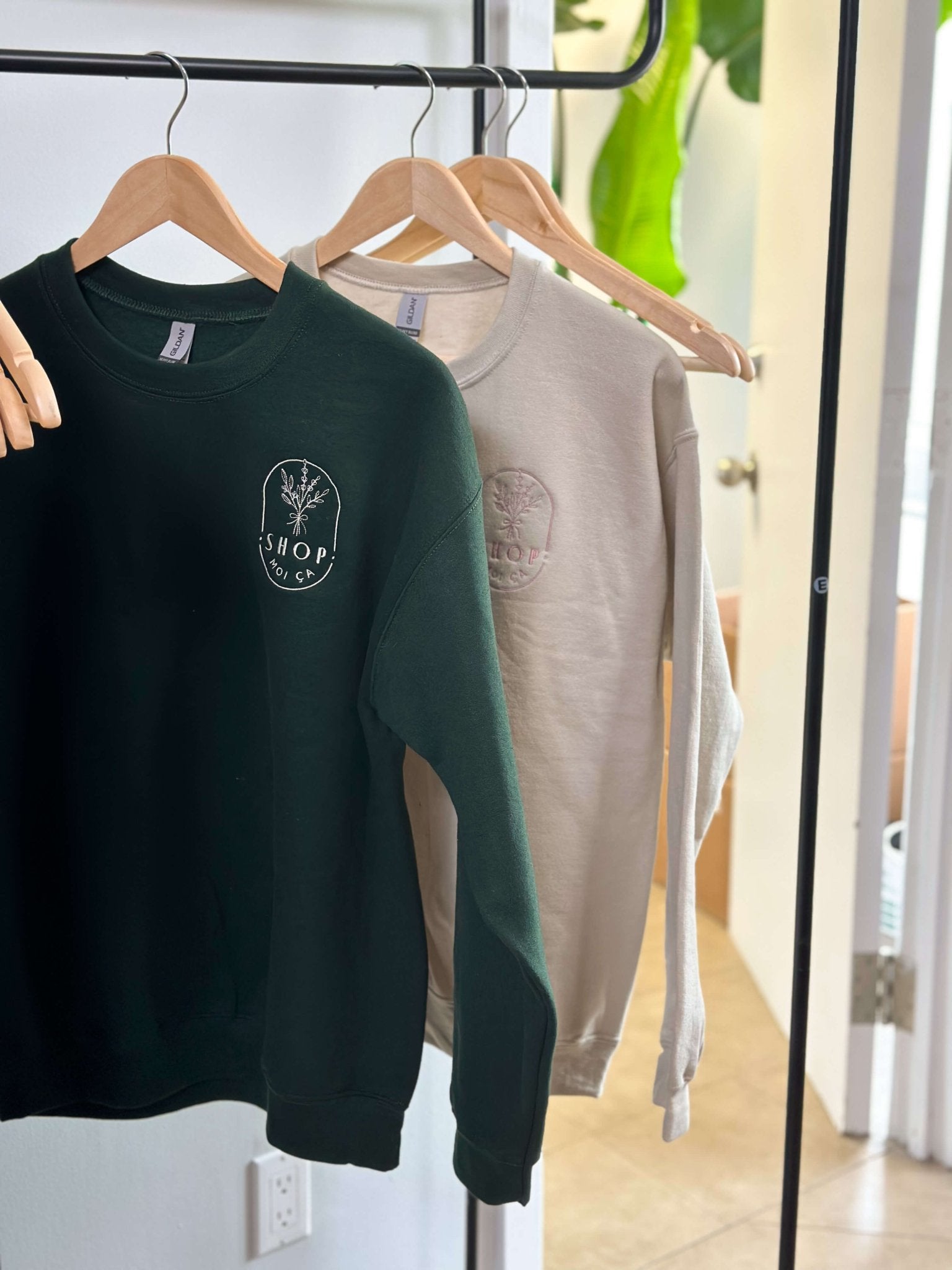 Shop moi ça Green crewneck sweater